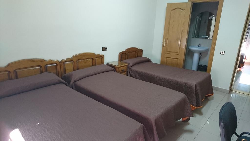Hostal Retiro 마드리드 외부 사진
