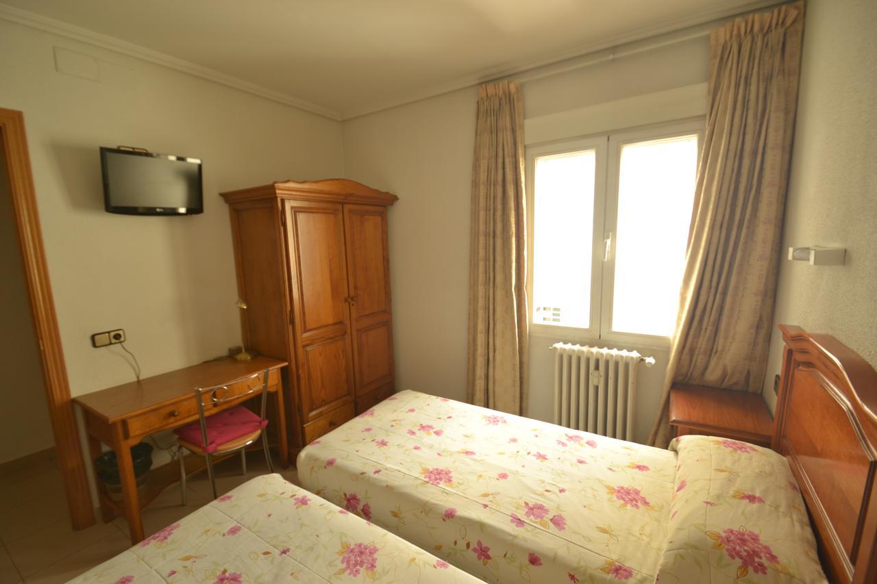 Hostal Retiro 마드리드 외부 사진